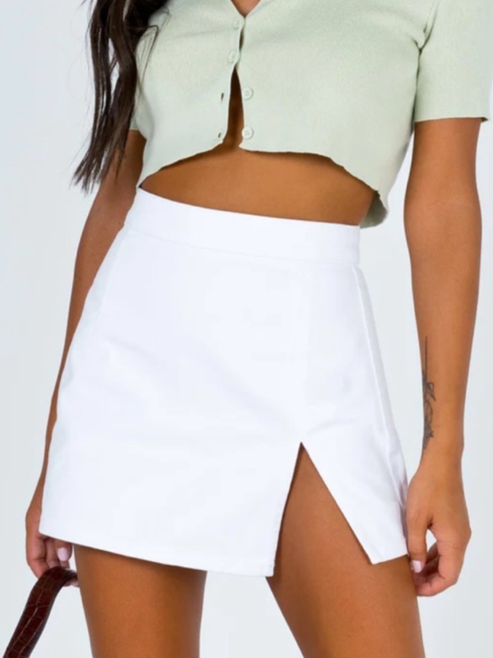 Lioness White High-Waist Mini Skirt with Side Front Slit
